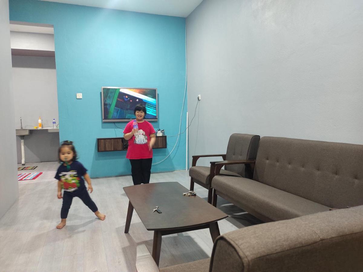 Alish Homestay Gua Musang With Free Wifi, Netflix Zewnętrze zdjęcie